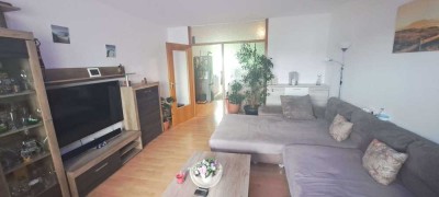 +++ Schöne & helle 3,5-Zi.- ETW-Wohnung mit ca. 95 qm Wfl. + II.OG + 2 Balkone + Aufzug + TGST +++