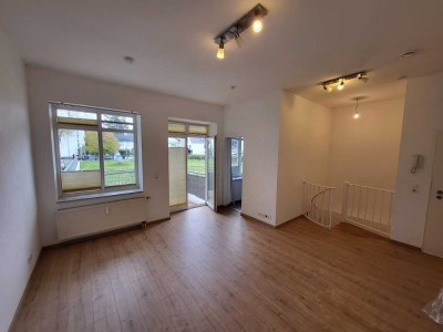 Charmante 2-Zimmer-Maisonettewohnung mit kleiner Terrasse und EBK - ideal für Single