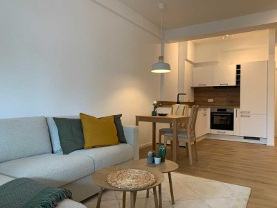 Aachen Burtscheid: Großzügige und sehr schick möbl. 2 Zi-Whng, Wohnraum-ID:   005-2-0025618-25