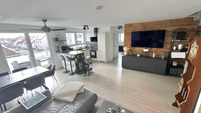 EXKLUSIVE Maisonetten-Wohnung mit luxuriöser Innenausstattung mit Einbauküche, Balkon und Loggia!!!!