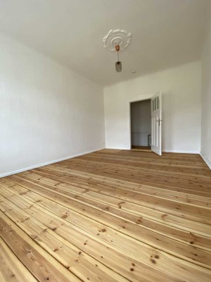 Erstbezug nach Sanierung: 42 qm 1-Zimmer-Wohnung