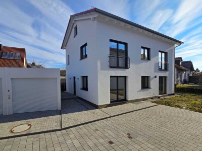 Provisionfrei: Bezugsfertiges Neubau-Einfamilienhaus und Raumwunder - Nähe S-Bahn S1/S8