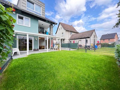 �Modern. Offen. Geborgen. Neuwertige 2-Zi. Erdgeschosswohnung mit Terrasse & Garten in Niederkassel