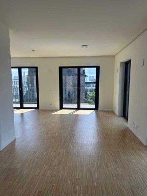 3-Zimmer-Penthouse-Wohnung mit Dachterrasse
