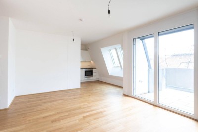 2-Zimmer DG-Wohnung! West-Terrasse mit Fernblick! Erstklassige Ausstattung! ab Dezember