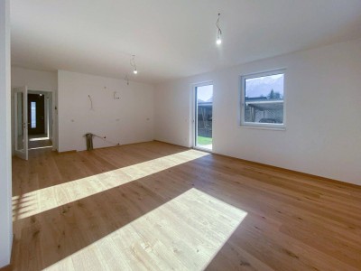 BEZUGSFERTIG! 4-ZIMMER-GARTEN-WOHNUNG MIT TERRASSE
