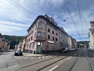 Dachgeschoss-Perle in Stuttgart-Süd: renditestark & sofort frei!