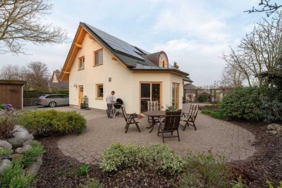 Einfamilienhaus mit Pool in ruhiger Lage bei Rostock