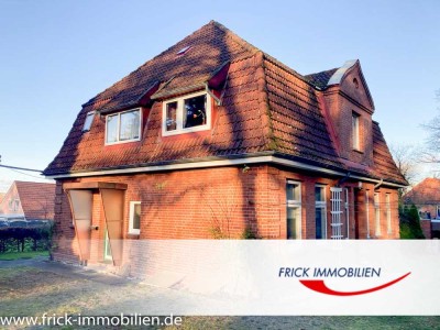 Stilvolles Wohnhaus auf großem Grundstück