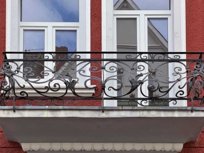 Historisches Dreifamilienhaus in Bonn-Rüngsdorf – frisch saniert und vielfältig einsetzbar