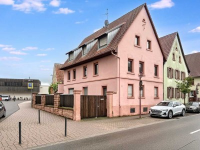 Teilsaniertes Ein- bis Zweifamilienhaus in zentraler Lage von 
Heddesheim, -ideal für Handwerker!