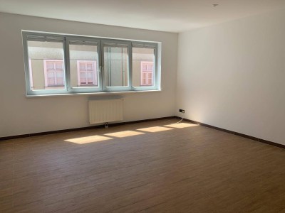 RESERVIERT !!! Sonnige Mietwohnung