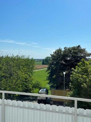 Dreizimmer Wohnung mit Balkon zu vermieten