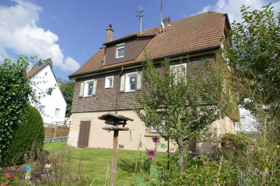 Charmantes Einfamilienhaus in Dornstetten-Hallwangen