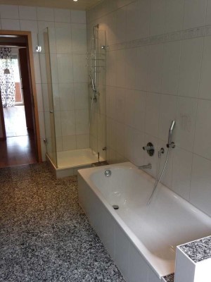 Lichtdurchflutete Wohnung im Herzen von Straßberg