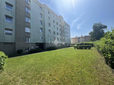 3-Zimmer-Wohnung mit großzügiger Terrasse und Garage !