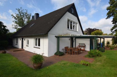 Geestland - Sievern // Schönes Einfamilienhaus auf ca. 2.500m² Grundstück