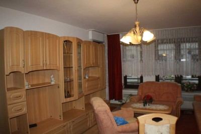 Frechen, Nähe Fußgängerzone, Schicke 2-Zimmerwohnung mit Balkon und Stellplatz