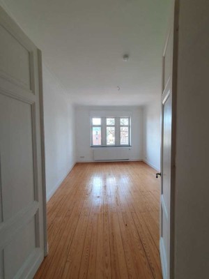 Sehr schöne, ruhige Wohnung in zentraler Lage