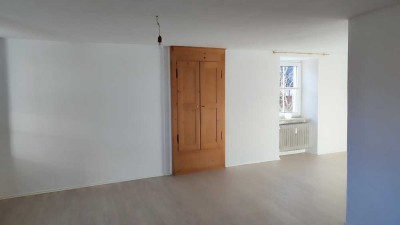 Schöne 2,5 Zimmerwohnung