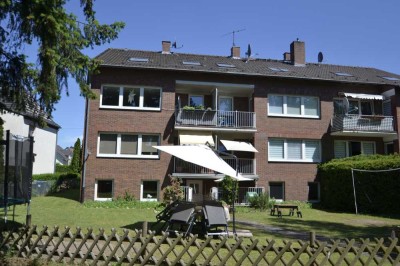 3 Zi-Whg. mit Balkon im 1. OG eines 7 Parteinhauses zzgl. Stellplatz in Langenfeld-Richrath