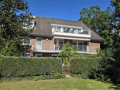 Ruhige 3-Zimmer Wohnung im Bergedorfer Villenviertel, Waldrand, zwei Balkone, TG-Stellplatz