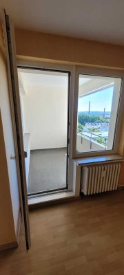 3,5 Zimmer, 72qm, traumhafter Blick über die Stadt in 2 Richtungen, Sonnenhügel