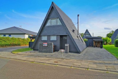 Zeltdachhaus mit viel Komfort und neuer Photovoltaik-Anlage inkl. Speicher in Damp zu verkaufen