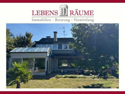 + Toplage Rumeln + Freistehend + Teilmodernisiert + Schöner Garten +