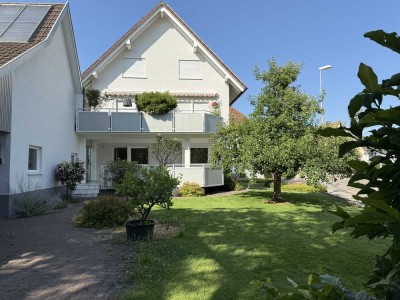 3-Zimmer Wohnung (EG) mit großem überdachten Balkon in Bühl-Balzhofen
