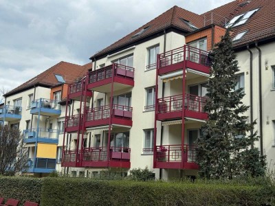 Wer ein paar Stufen nicht scheut, wird hier mit Gemütlichkeit belohnt – 2-Zimmer-Wohnung in Mölkau!