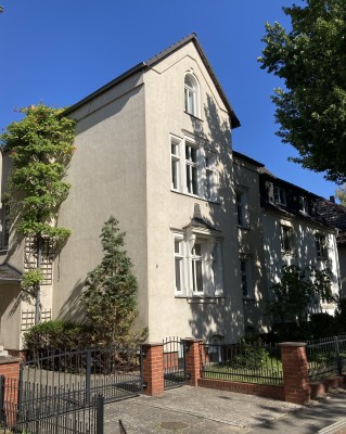 Stilvolle Altbauwohnung im Obergeschoss – 3 Zimmer, zentrales Wohnen in Neuruppin