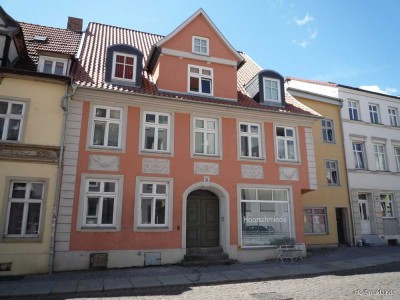 3-Zimmer-Wohnung mit Einbauküche in Hafennähe