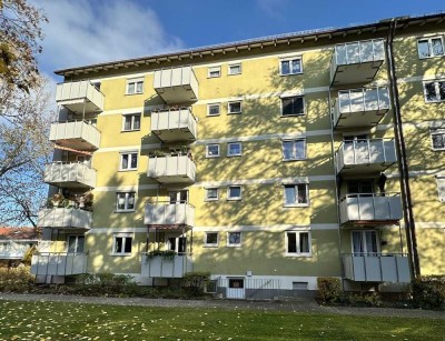 Helle 2,5-Zimmer-Wohnung mit Balkon in gepflegter Anlage – Fürth-Hardhöhe
