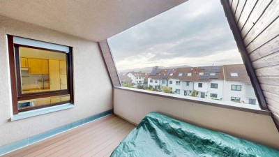 Ihr neues Zuhause über den Dächern von Neustadt - DG-Wohnung mit EBK, Loggia und TG-Stpl.