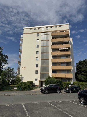 3-Zimmer Erdgeschosswohnung mit Balkon und TG-Stellplatz