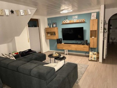 Schöne und neuwertige 4-Zimmer-Dachgeschosswohnung mit EBK in Gaildorf