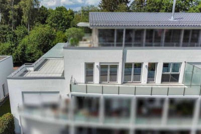 Leben wie im Penthouse - Gehobene 3-Zi.-ETW mit Dachterrasse, Balkon und 2 TG-Stellplätze