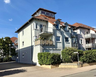 Bezugsfrei: Maisonette mit Turmzimmer & Weinbergblick