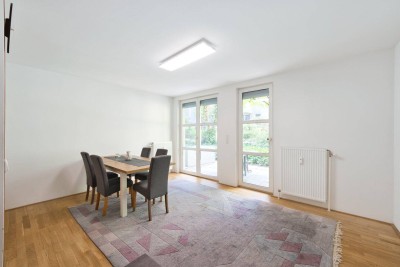 Stilvolle 2,5-Zimmer-Wohnung mit Terrasse – zentral gelegen, dennoch herrlich ruhig!