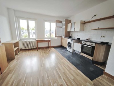 Suche Nachmieter für helle 2-Zimmer Wohnung im 2. OG in Trier-Süd