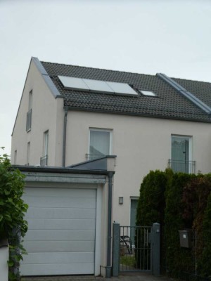 Grosse DHH Architektenhaus