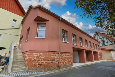 Traumhaft wohnen: Kernsaniertes Haus in Hasselroth – jetzt letzte verfügbare Einheit sichern!