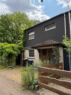 Reihenendhaus mit Garage und Wintergarten in ruhiger Lage von Neukirchen-Vluyn