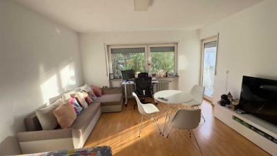 1-Zimmer Wohnung, möbliert mit großem Balkon in Stuttgart-Stammheim