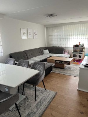 Exklusive, modernisierte 2-Zimmer-Wohnung mit Einbauküche in Waiblingen