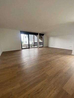 Traumhafte 2-Zimmer-Wohnung mit Wintergarten und Balkon in Schutterwald