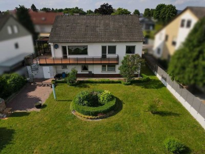Schenklengsfeld: Großzügiges Einfamilienhaus mit Garten und Einliegeroption