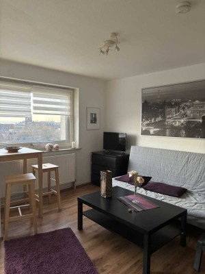 Möbilierte 1,5 Zimmer Wohnung mit EBK und Balkon in Bremerhaven