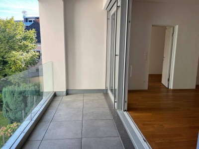 Schöne großzügige Wohnung mit Loggia, nahe dem Brucknerhaus